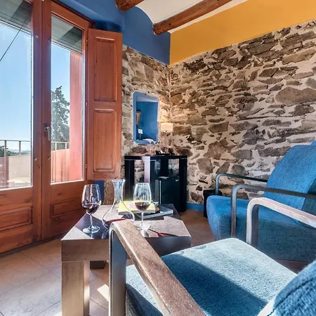 Hotel Cal Llop 3*