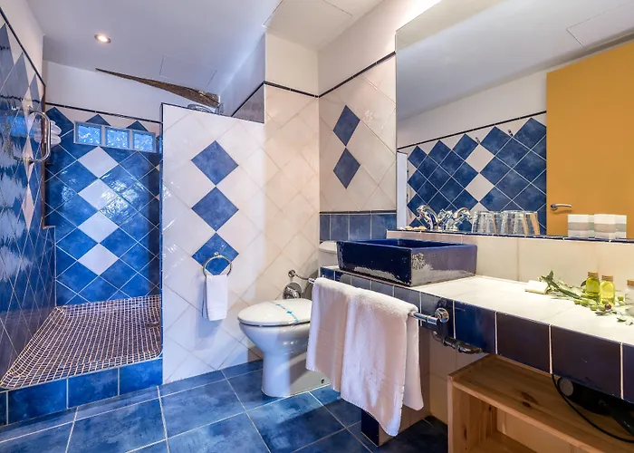 Cal Llop Hotell