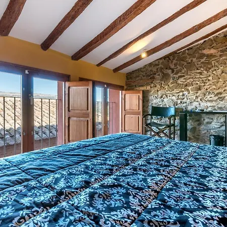 Hotel Cal Llop