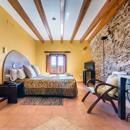 Hotel Cal Llop