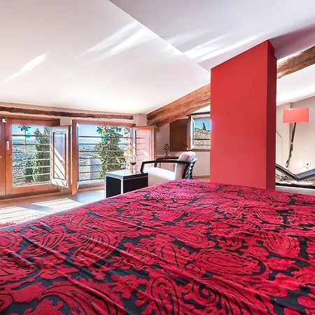 Cal Llop Hotel 3*